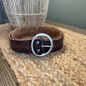 American Eagle Outfitters leather belt from 2000s